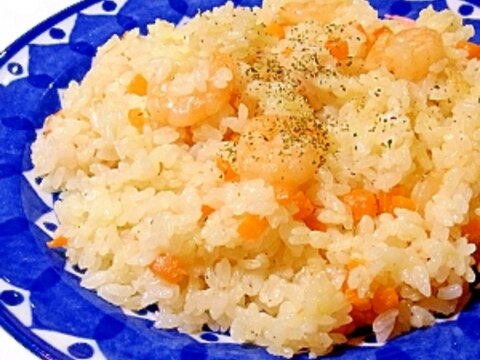 炊飯器で簡単♪海老ピラフ